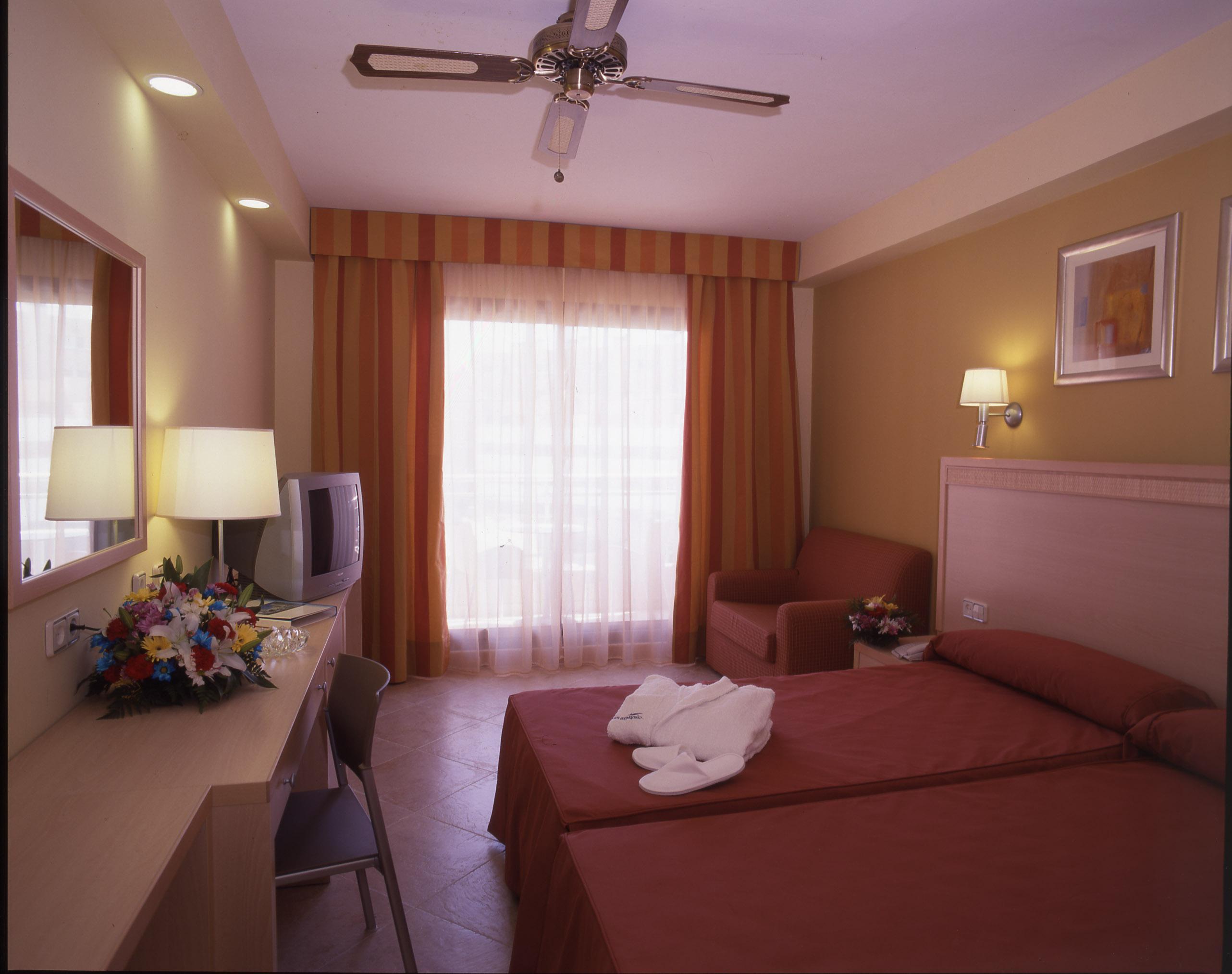 Fenix Family By Alegria Hotel Roquetas de Mar Buitenkant foto