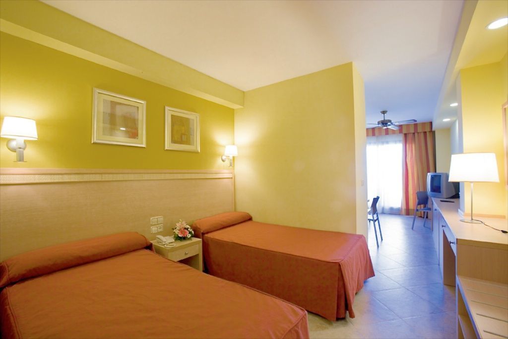 Fenix Family By Alegria Hotel Roquetas de Mar Buitenkant foto